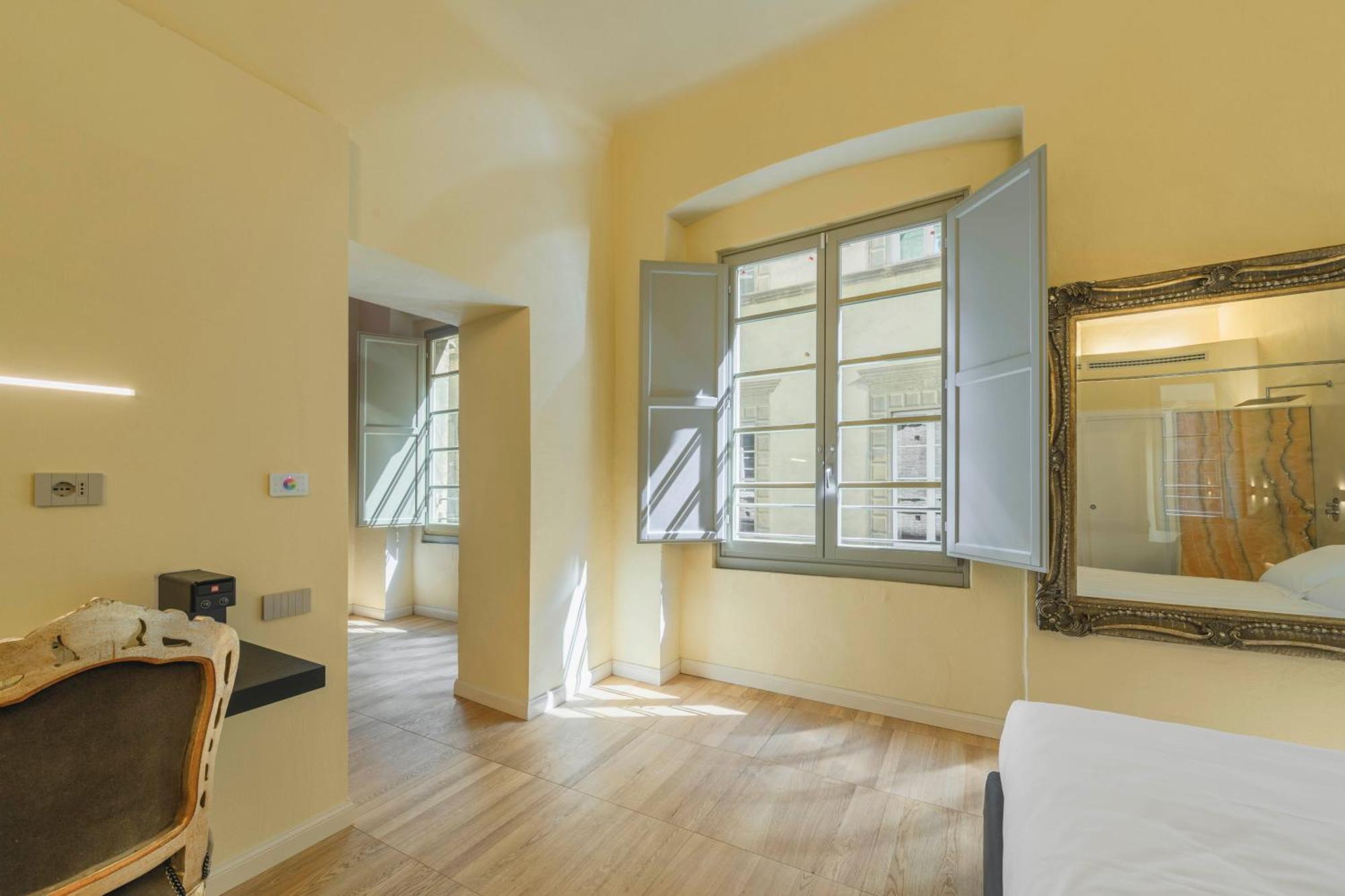Palazzo Patrizi Suites & Spa Siena Exterior photo