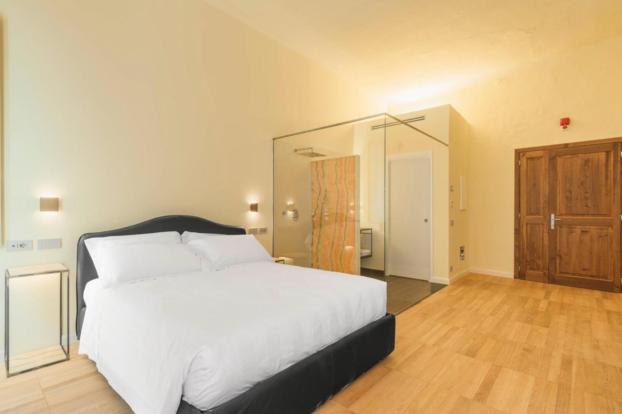 Palazzo Patrizi Suites & Spa Siena Exterior photo