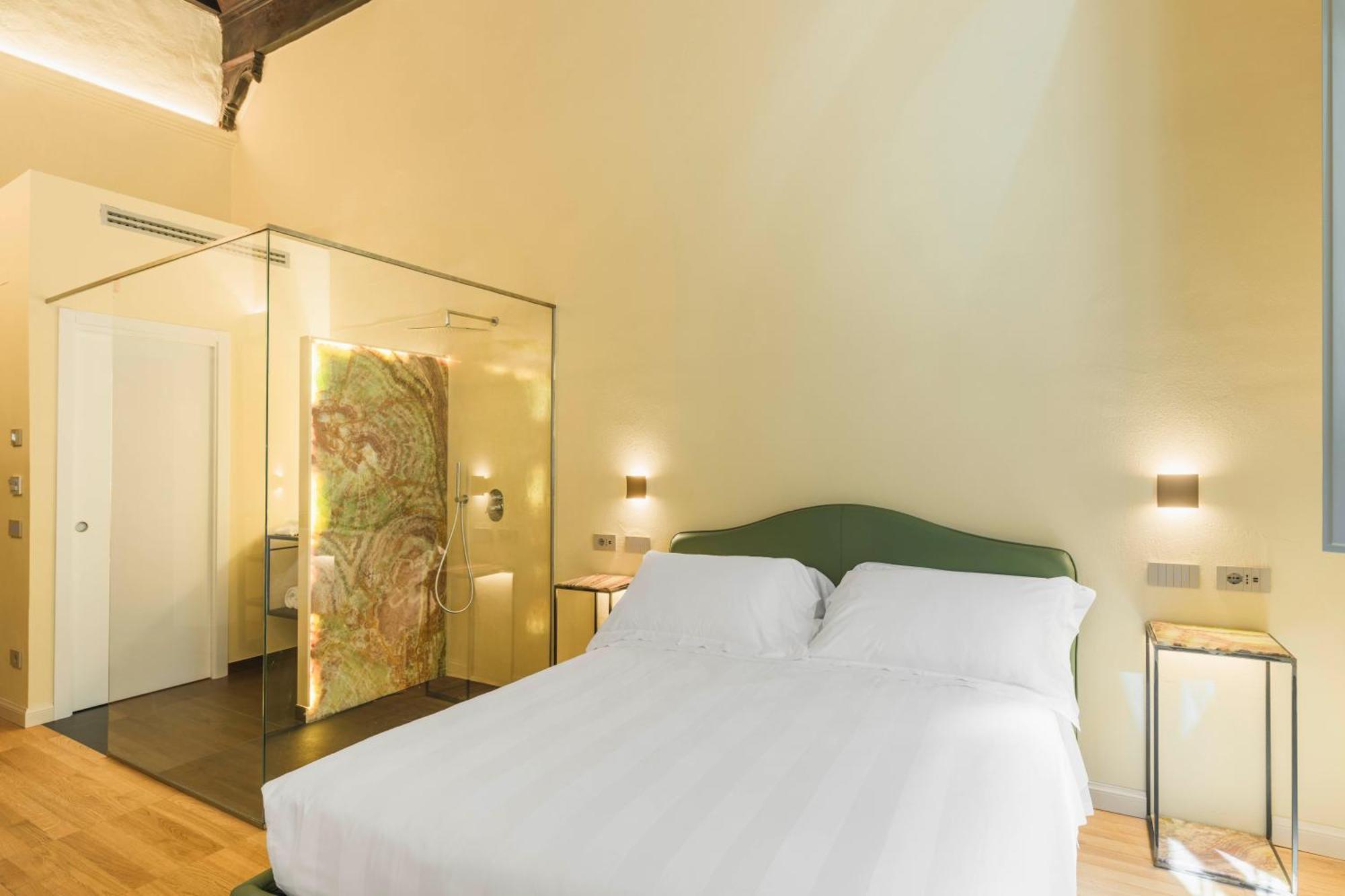 Palazzo Patrizi Suites & Spa Siena Exterior photo